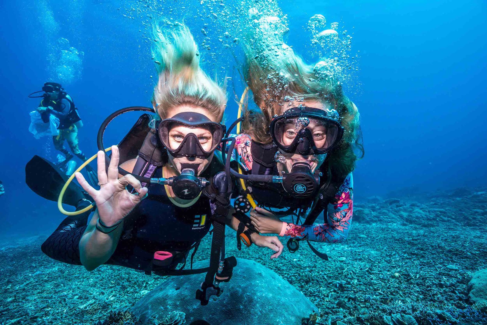 Scuba Diving Fort Island